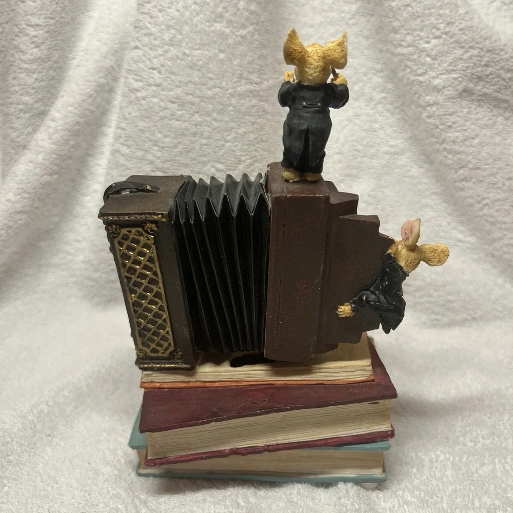 Source Unknown music box